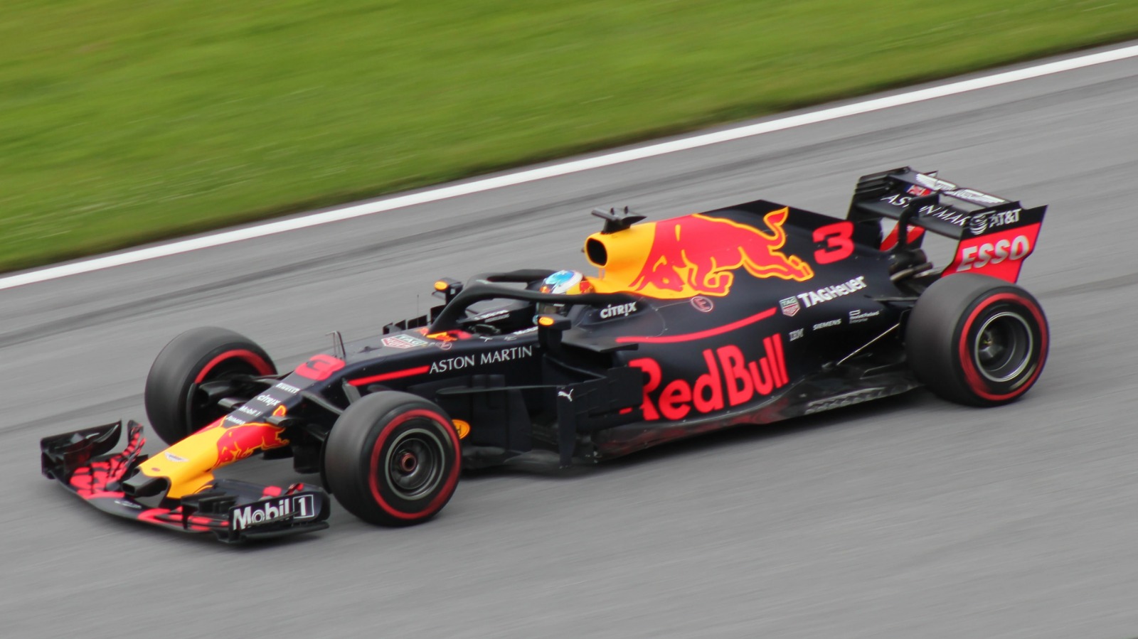 Red Bull F1 Dumanlı
